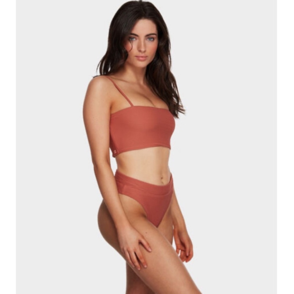 🔥🔥BILLABONG - TANLINES TANK MAUI SET🔥🔥 - Picture 6 of 10